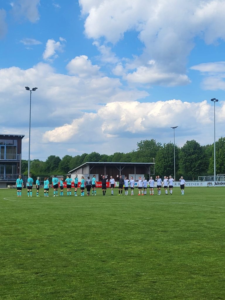 Zähes Ringen bei den Damen – Bild 1